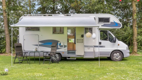 Jip  – Adria Camper from 2004 for 4p