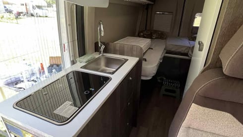 Casa Camino – New - 2-3 person fully equipped Campervan - Casa Camino