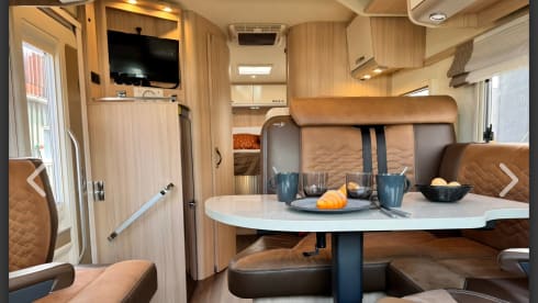4p Bürstner semi-integrated uit 2019