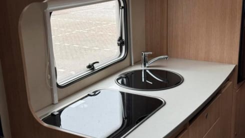 Fryske camper  – 4p Sunlight alcove from 2017