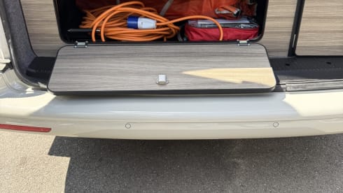 Dave  – 4 berth Volkswagen campervan from 2020