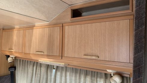 Spacious, neat 1980s family camper (Last 2 weeks of summer '25 discount!)