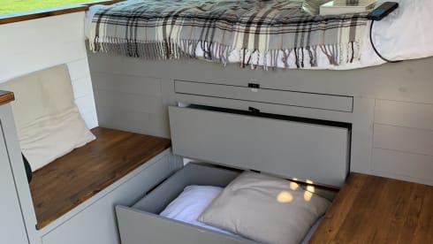 Caspian – Beautiful Light and Airy Camper