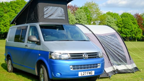 4 berth Volkswagen Campervan with pop top