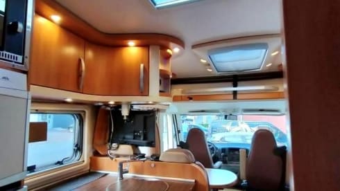 Beautiful 4p Hymer 654 