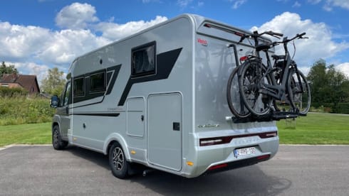 ADRIA COMPACT SUPREME