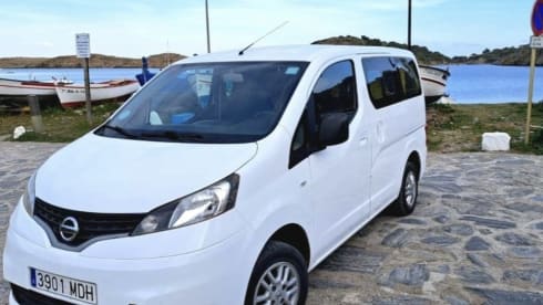 Zubik – modern super cosy Left HD. - insurance included in price !