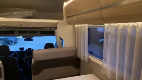 Evo – Very nice and well-kept 7-8 sleeper