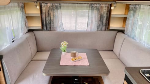 SMART VOYAGER – CARAVAN WEINSBERG CARAONE 450 FU