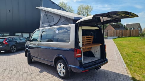 Volkswagen || 4x4 || Off grid || Bus camper