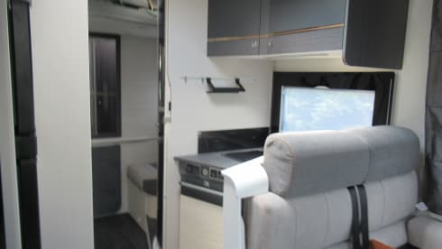 Challenger premium with central and bunk bed