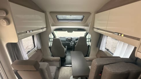 John – Swift Voyager 564A High-end motorhome designed for up to four people