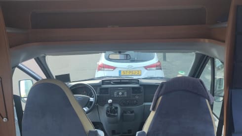 2/4 person corado Ford transit t337