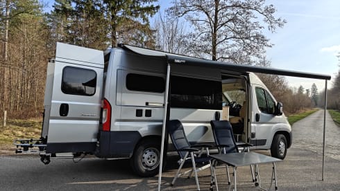 2p Citroën campervan from 2018