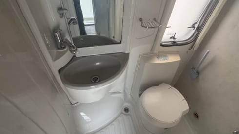 Teddy Trekker – Bessacarr 4-Berth Motorhome – Fully Equipped, Adventure Ready