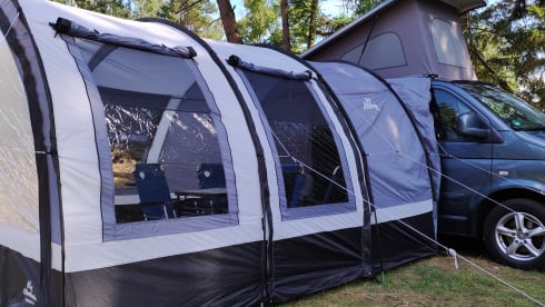 Happy Camper – Luxury 4/5p bus camper Volkswagen Multivan from 2008