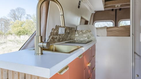 Extra high luxury off-grid camper for 2 adults and 1 child 