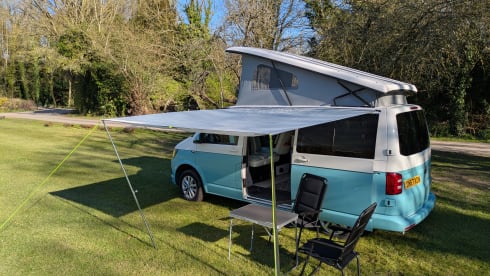 Georgie – Georgie- Our lovely 4 berth Volkswagen campervan