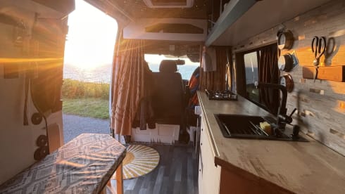 Vanny – VW Crafter a 3 posti letto