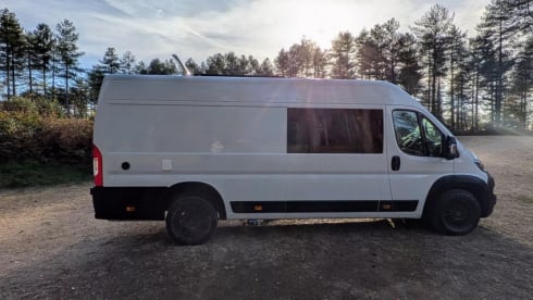 Melvich – 2021 Peugeot Boxer 2 berth L4H2 campervan with wet room