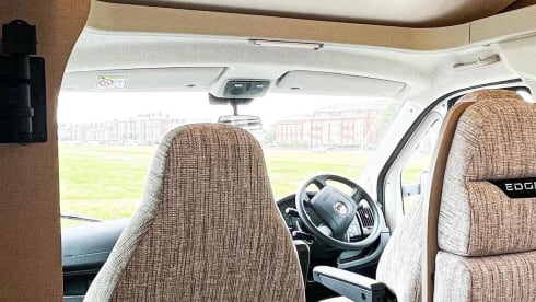 The privilege motorhome  – 6 berth Fiat alcove from 2021