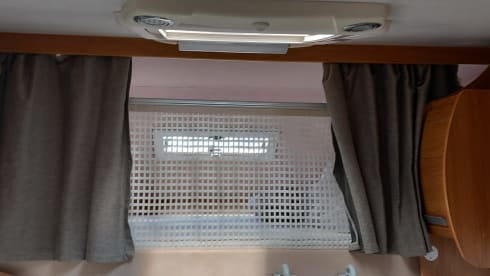 Salty Silence on wheels 🚐🏞️🌄 (max 6 pers.) 👨‍👩‍👧‍👦