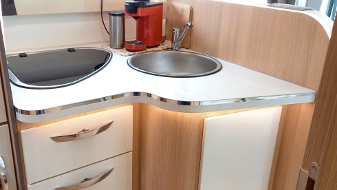 Louis – McLouis Sovereign 460G 180 hp