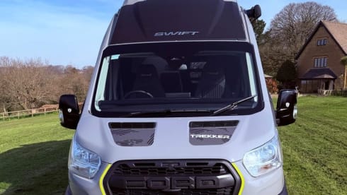 Moonlight Adventures – 4-persoons Swift campervan uit 2026