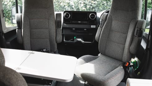 Miss Daisy (Dog Friendly) Discount available on bookings two weeks or more.  – 4 berth Mercedes-Benz campervan (SALE ON)