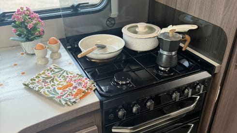 Iris – Elddis Encore Experience - 4 berth 