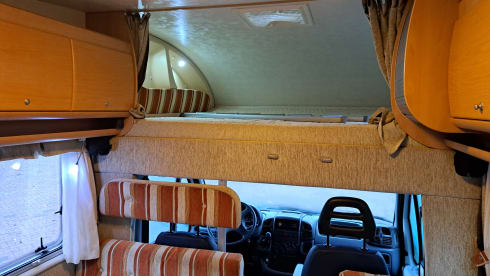 LOUISTJE 🚐 – 6p McLouis alcove from 2007