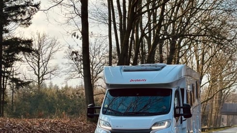 Camperverhuur Heeten – 4p Dethleffs semi-integrated uit 2024