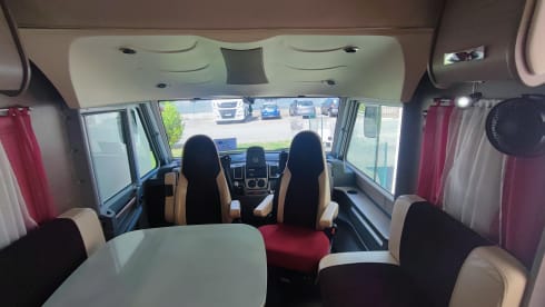 nicostef57810 – Camping car intégrale POIDS LOURD. Permis C