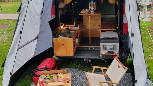 Fiat Doblo Malibu – Hobo/stealth/semi offgrid mini camper.