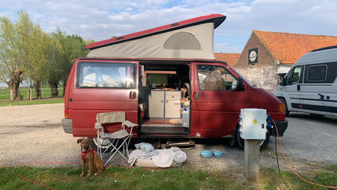 4p Volkswagen campervan uit 1994