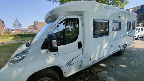 Fleurette – 4 p. Citroën from 2009 with google TV chromecast, mifi router