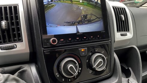 ETRUSCO /Laika CV600DB camping-car à partir de 2021 140cv auvent complet / ensemble de jardin