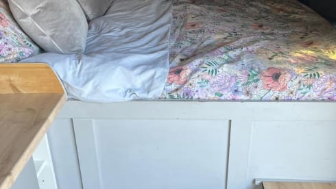 Bruno – 2-persoons Ford campervan uit 2016