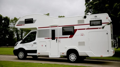 6 berth Roller Team zefiro 
