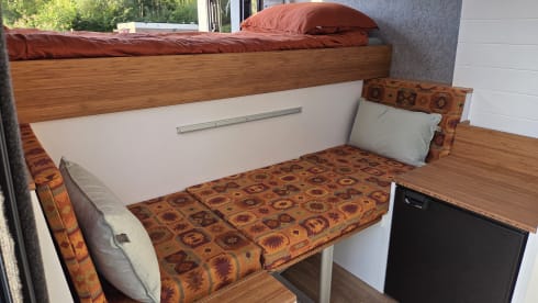 Jouw eigen huisje op wielen – Zweisitziger Fiat-Bus aus dem Jahr 2019