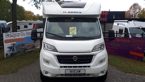 Luxury Adria Matrix 670 slt.