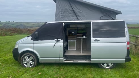 DORIS – Our beautiful VW Campervan, with lots of upgrades