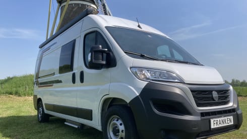 Weinsberg CaraBus 600 MQ as new from 2023