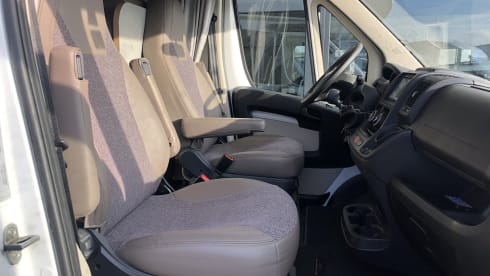 Kuifje – Top motorhome 6 persons