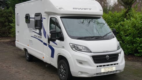 Bob – 4 berth Swift Escape 664 - Dog Friendly