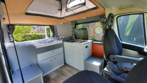 La Route Nouvelle  – camping-car Peugeot