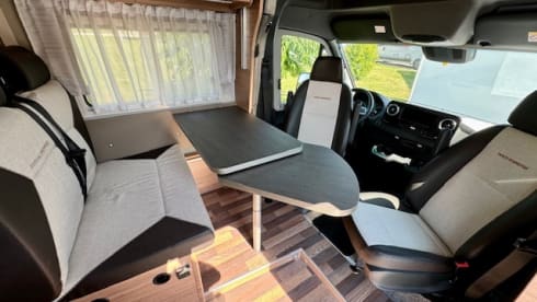 PEPPER TWIN – SEMI-INTEGRAL Weinsberg CaraCompact 640 MEG