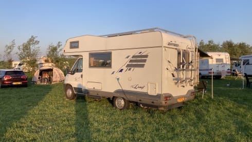 Sjezen with Sjef the Family Camper
