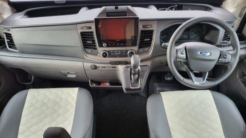 6 Berth, Ford Autoroller 746, Automatic Luxury
