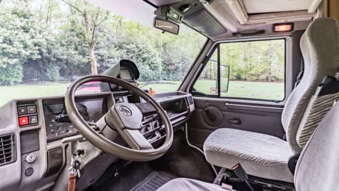 The Dude – Awesome retro camper from 1990